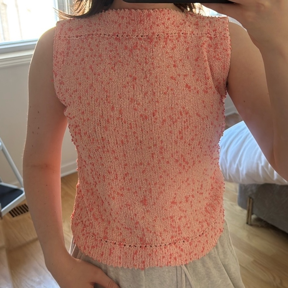 Sleeveless summer knit top